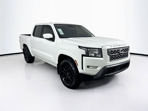 Used 2024 Nissan Frontier SV w/ SV Convenience Package AWD/4WD image 9
