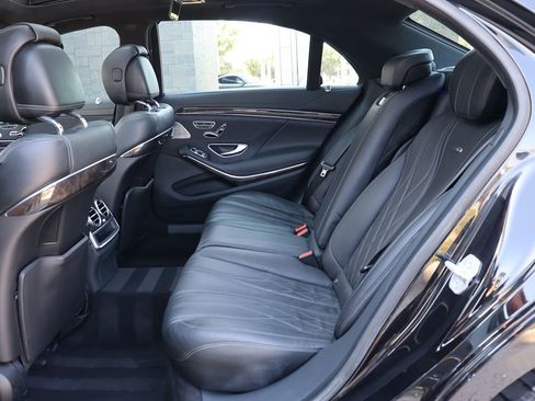 Used 2015 Mercedes-Benz S 63 AMG 4MATIC Sedan w/ Driver Assistance Package image 52