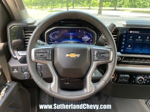 Used 2025 Chevrolet Silverado 2500 LT w/ All Star Edition AWD/4WD image 27