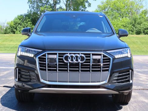 Used 2023 Audi Q7 2.0T Premium Plus w/ Premium Plus Package AWD/4WD image 14
