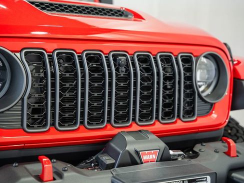 New 2026 Jeep Wrangler Unlimited Rubicon AWD/4WD image 10