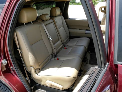 Used 2011 Toyota Sequoia Limited RWD image 29