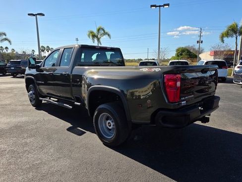 Used 2022 Chevrolet Silverado 3500 W/T AWD/4WD image 8