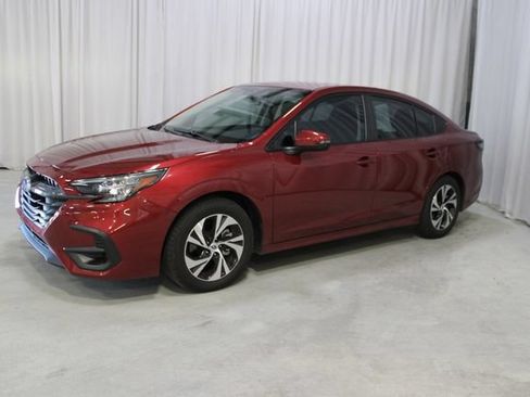 Used 2025 Subaru Legacy Premium AWD/4WD image 26