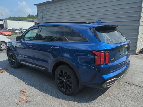 Used 2022 Kia Sorento SX AWD/4WD image 3