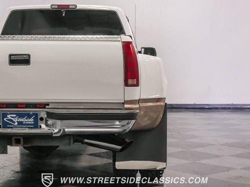 Used 1997 Chevrolet Silverado 3500 2WD Extended Cab w/ Preferred Equipment Group 3 image 26