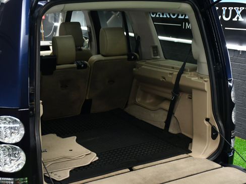 Used 2016 Land Rover LR4 HSE image 42