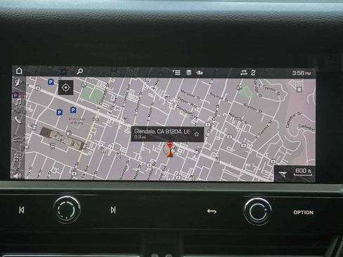 Used 2023 Porsche Macan Turbo image 13