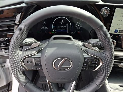 Used 2026 Lexus TX 500h AWD w/ Technology Package image 20