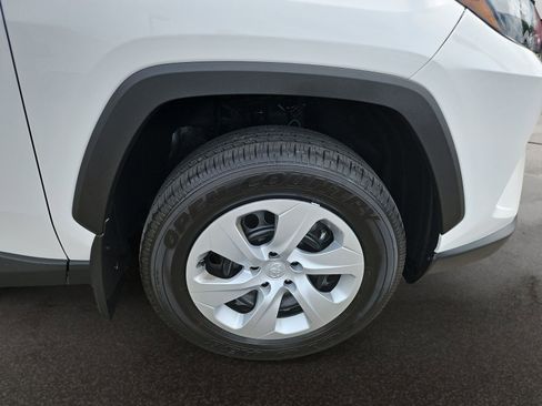 Used 2025 Toyota RAV4 LE FWD image 35