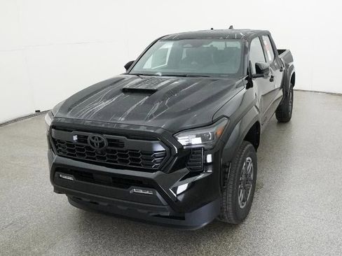 New 2025 Toyota Tacoma TRD Sport image 16