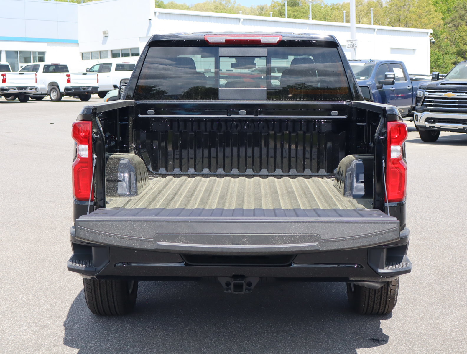 New 2026 Chevrolet Silverado 1500 RST w/ Convenience Package II AWD/4WD image 29