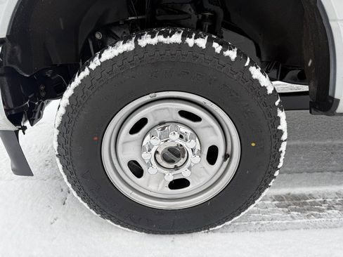 Used 2022 Ford F250 XL w/ Power Equipment Group image 20