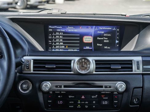 Used 2016 Lexus GS 200t RWD image 16
