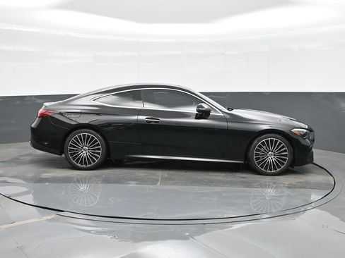 Used 2024 Mercedes-Benz CLE 300 4MATIC Coupe image 10