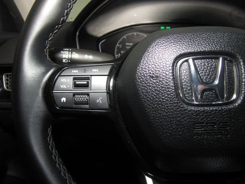 Certified 2023 Honda Civic EX-L image 5