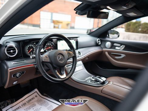 Used 2018 Mercedes-Benz E 300 300 image 13