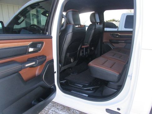 Used 2021 RAM 1500 Limited AWD/4WD image 23