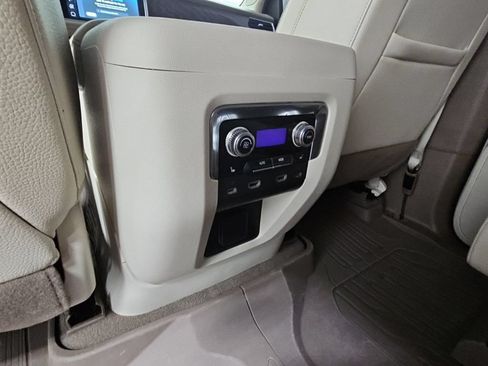 Certified 2023 GMC Yukon XL Denali w/ Denali Reserve Package RWD image 36