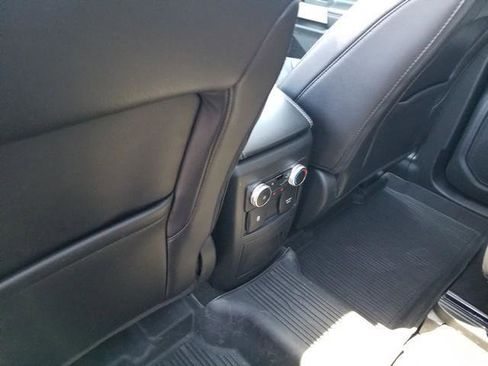 Certified 2023 Ford Explorer Limited w/ Equipment Group 301A AWD/4WD image 19
