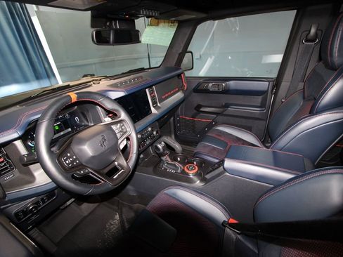 Used 2024 Ford Bronco Raptor AWD/4WD image 2