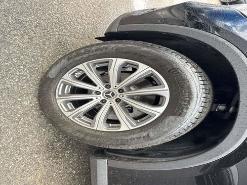 Certified 2024 Mercedes-Benz GLC 300 4MATIC image 10