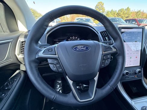 Certified 2024 Ford Edge SEL w/ Convenience Package image 14