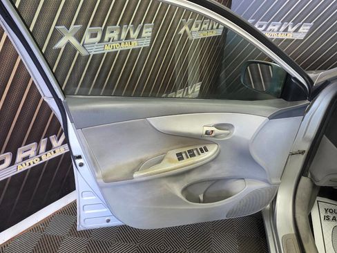 Used 2010 Toyota Corolla LE image 16