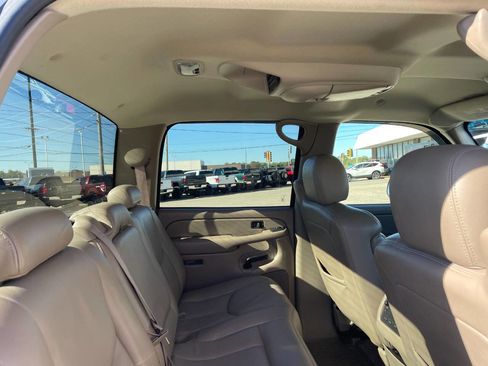 Used 2005 GMC Sierra 3500 SLT w/ Heavy-Duty Power Package image 28