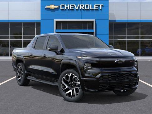 New 2024 Chevrolet Silverado EV RST image 31