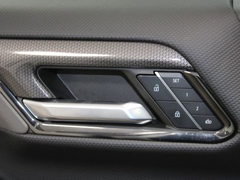 Used 2024 Chevrolet Silverado 1500 ZR2 w/ Technology Package image 24