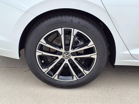 New 2026 Volkswagen Jetta Sport FWD image 5