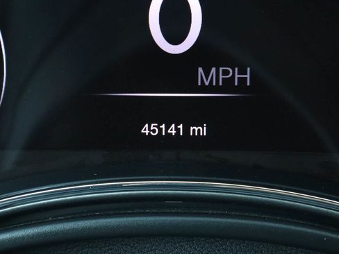 Used 2022 Jeep Grand Cherokee Laredo X image 31