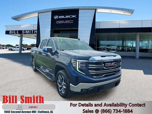Used 2023 GMC Sierra 1500 SLT w/ SLT Premium Plus Package AWD/4WD image 1