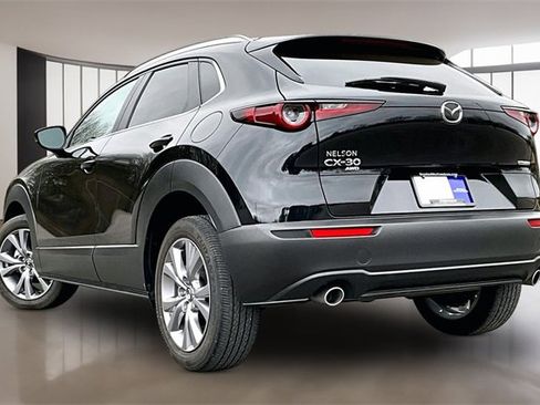 Used 2023 MAZDA CX-30 AWD 2.5 S w/ Preferred Package image 4