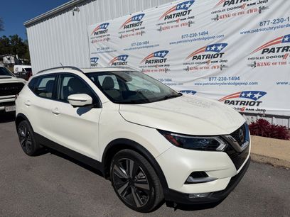 Used 2022 Nissan Rogue Sport SL w/ Premium Package
