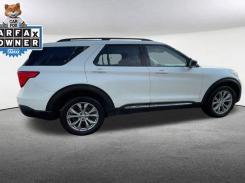 Certified 2023 Ford Explorer XLT w/ Equipment Group 202A AWD/4WD image 10
