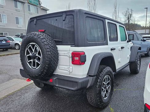 Used 2025 Jeep Wrangler Unlimited Rubicon w/ Technology Group image 2
