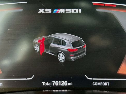 Used 2022 BMW X5 M50i w/ Premium Package AWD/4WD image 18