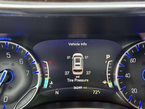 Used 2023 Chrysler Pacifica Limited FWD image 22