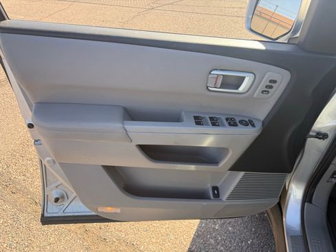 Used 2015 Honda Pilot Touring image 15