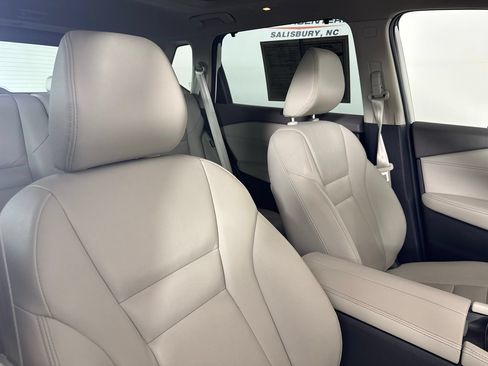 Used 2023 Nissan Rogue SL w/ SL Premium Package AWD/4WD image 45