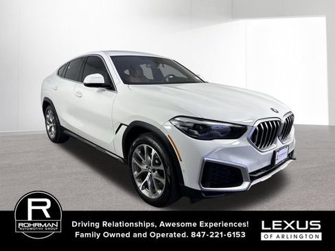Used 2022 BMW X6 xDrive40i w/ Climate Comfort Package AWD/4WD image 3