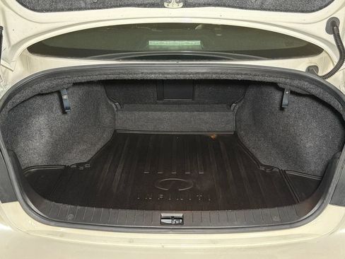 Used 2018 INFINITI Q50 Red Sport 400 w/ Cargo Package (L95) RWD image 6