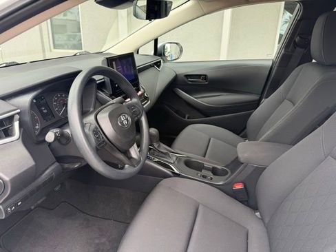 Used 2024 Toyota Corolla LE FWD image 18