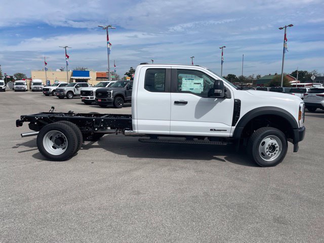 New 2027 Ford F550 4x4 Supercab Super Duty image 16