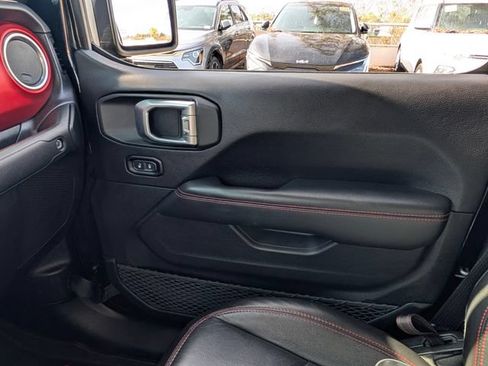 Used 2020 Jeep Gladiator Rubicon AWD/4WD image 22