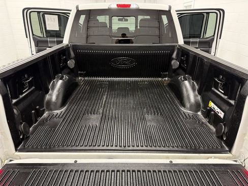 Used 2020 Ford F150 Lariat w/ Equipment Group 502A Luxury AWD/4WD image 32