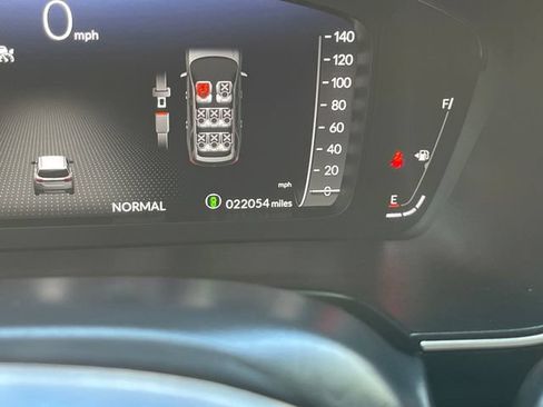 Used 2024 Honda Pilot Elite image 16