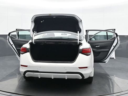 Used 2021 Nissan Sentra SV image 25